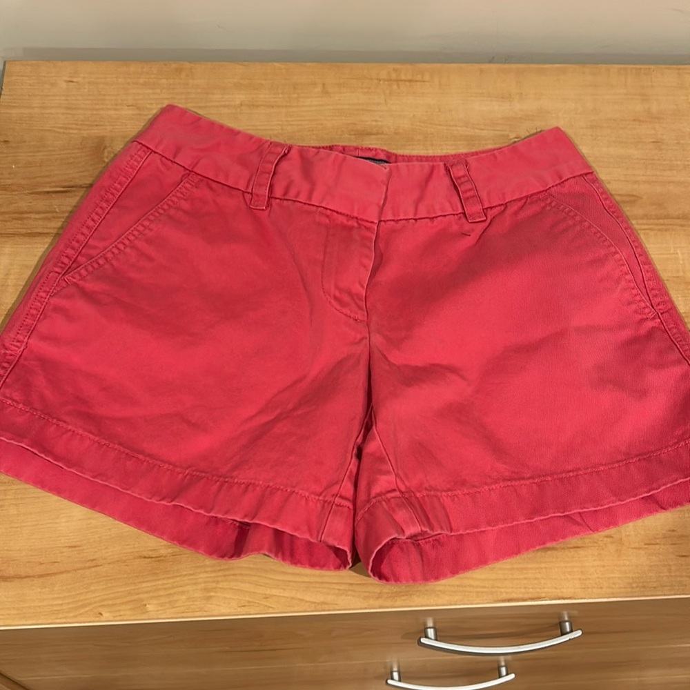 Vineyard Vines classic twill shorts coral size 0 preppy shorts